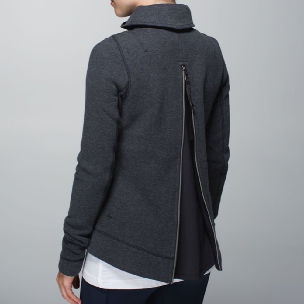 ~ Lululemon En Route Jacket Size 6 ~